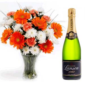 Peaches and Cream Bouquet with Lanson 