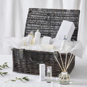 The White Company Lime and Bay Hamper