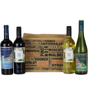 Mixed Wine 4 Bottle Gift Pack with Carrier