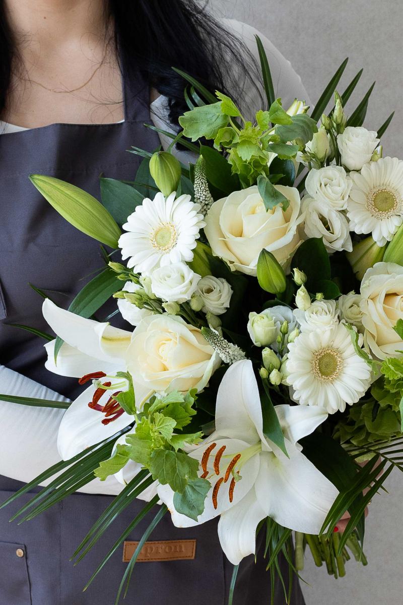 Heartfelt Flower Bouquet